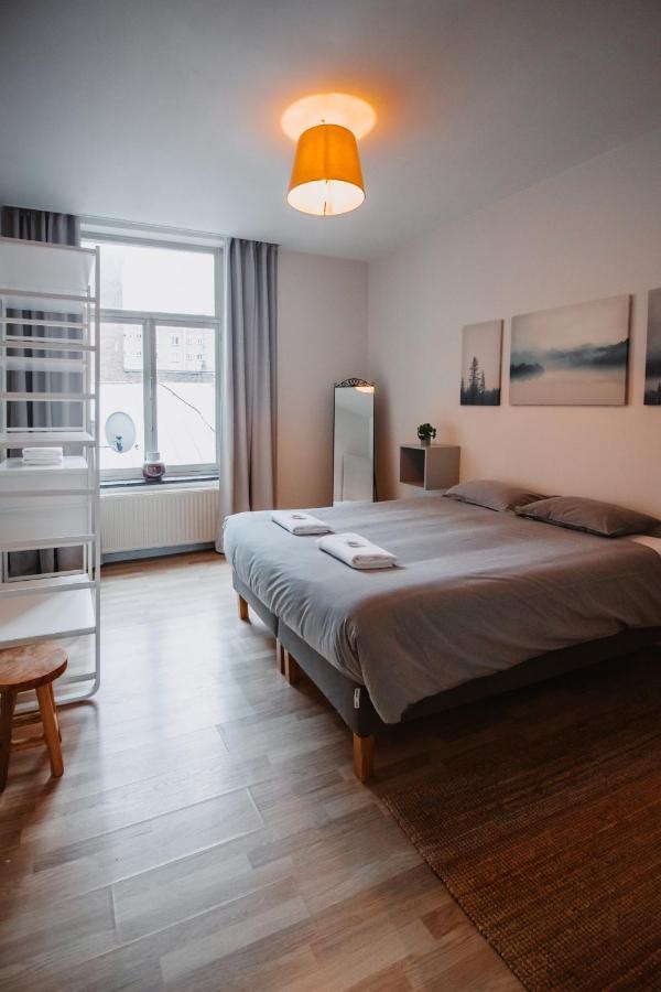Central And Cozy In Brussels Exterior photo